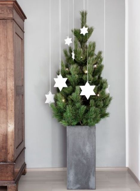 23 Modern Christmas Tree Decor Ideas